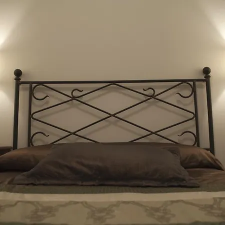 La Casa Dels Abeuradors Appartamento Gandesa