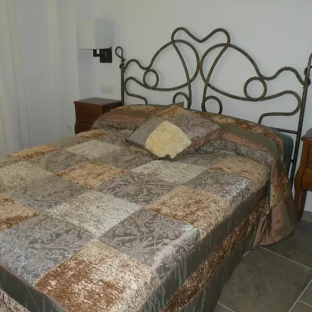 La Casa Dels Abeuradors *